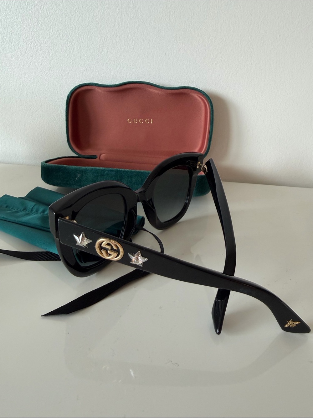 Gucci Black Cat-Eye Sunglasses with Gold Logo and Crystal Stars - Picture 5 of 6